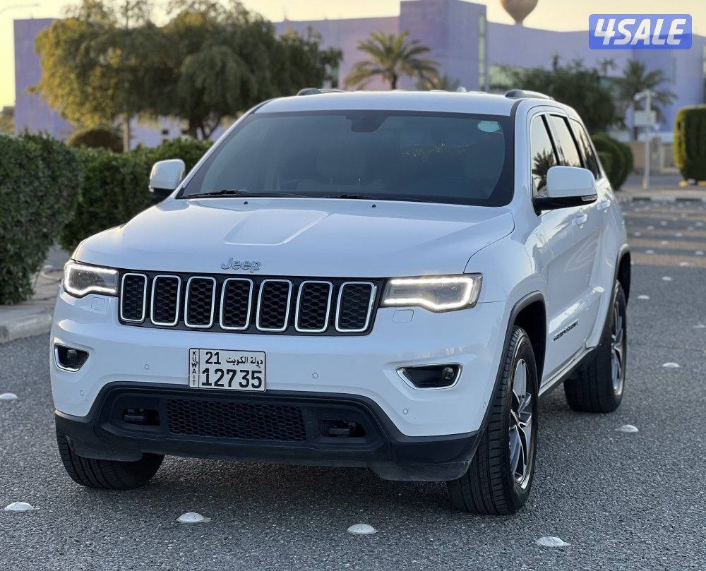 قراند شيروكي 2021 لاريدو دبل قير عداد 90 الف شرط الفحص وارد الوكاله0