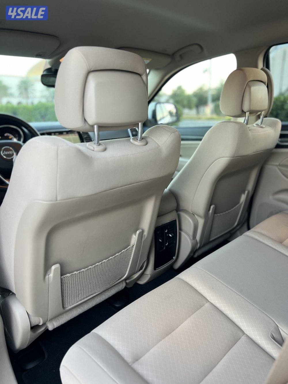 قراند شيروكي 2021 لاريدو دبل قير عداد 90 الف شرط الفحص وارد الوكاله6