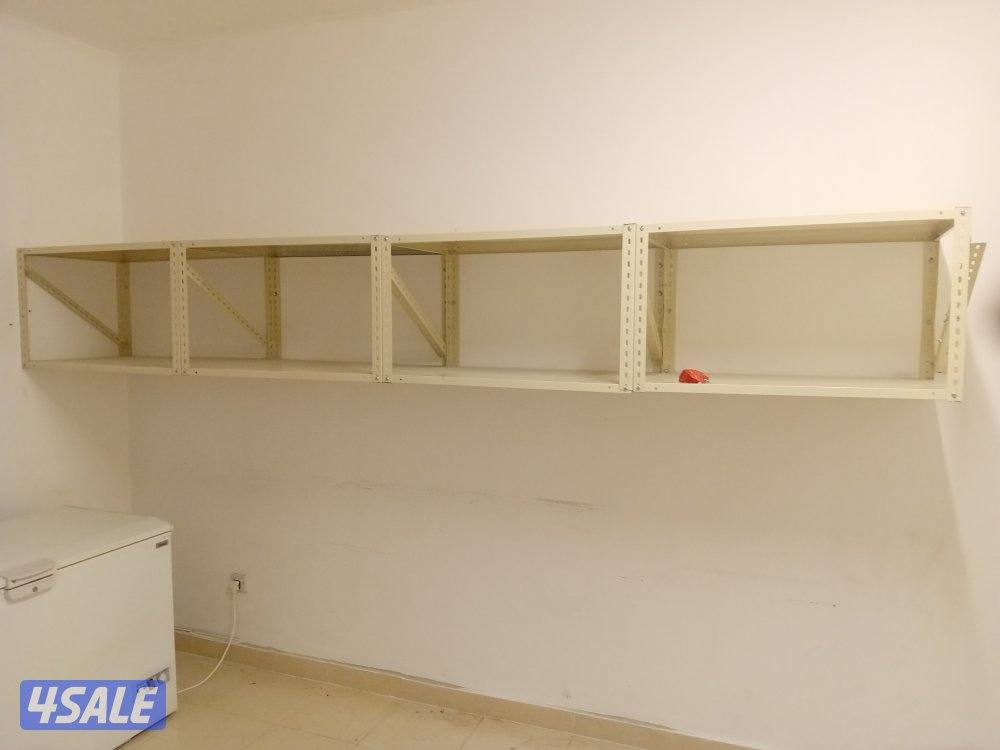 ارفف تخزين وأساس معدني10