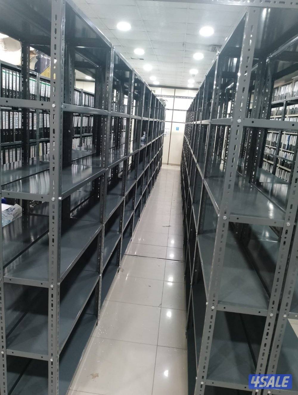 ارفف تخزين معدني وسراير معدني0