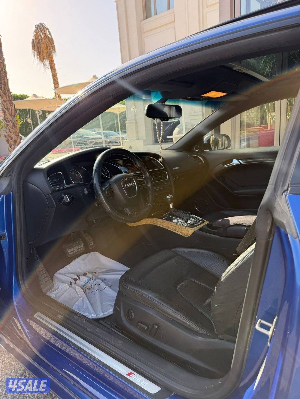 للبيع اودي RS50