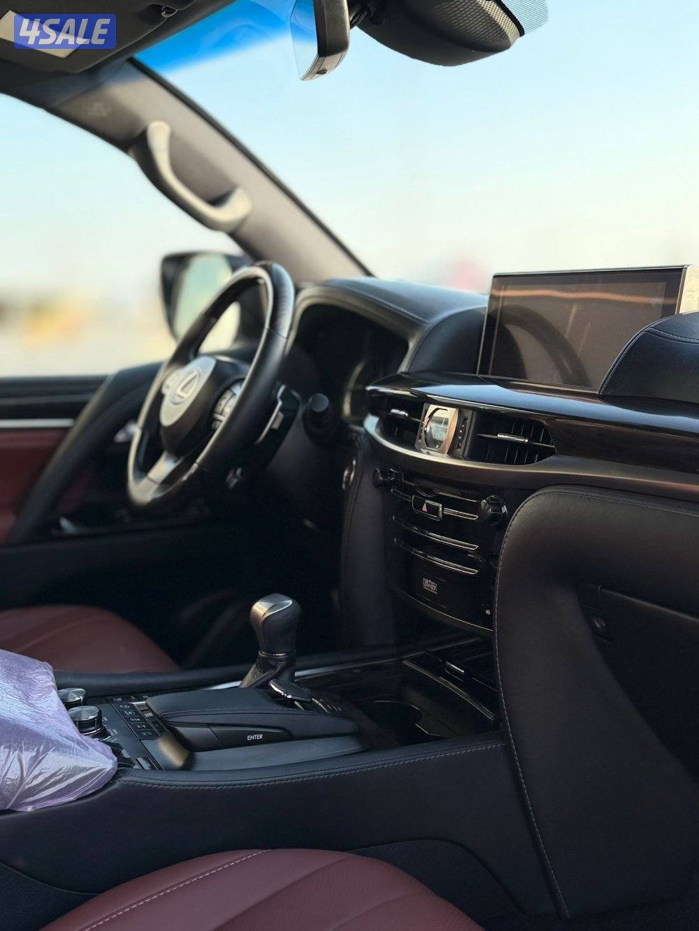 للبيع لكزس LX570 موديل 2016 صبغ الوكاله7