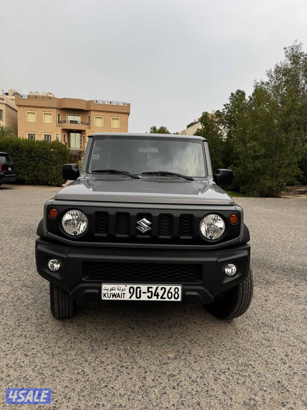 Suzuki jimnyقير عادي4