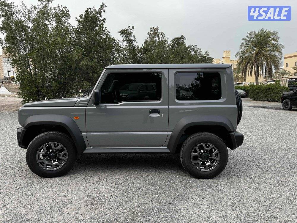 Suzuki jimnyقير عادي5