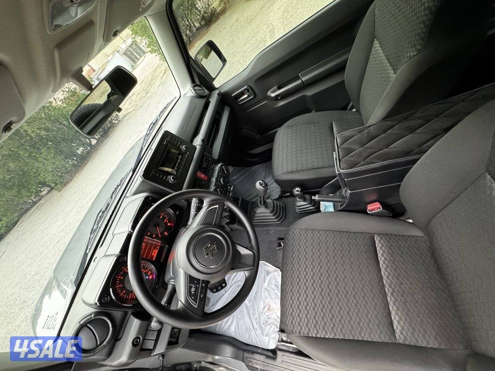 Suzuki jimnyقير عادي8