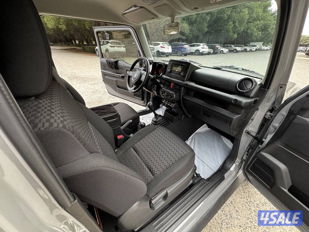 Suzuki jimnyقير عادي10