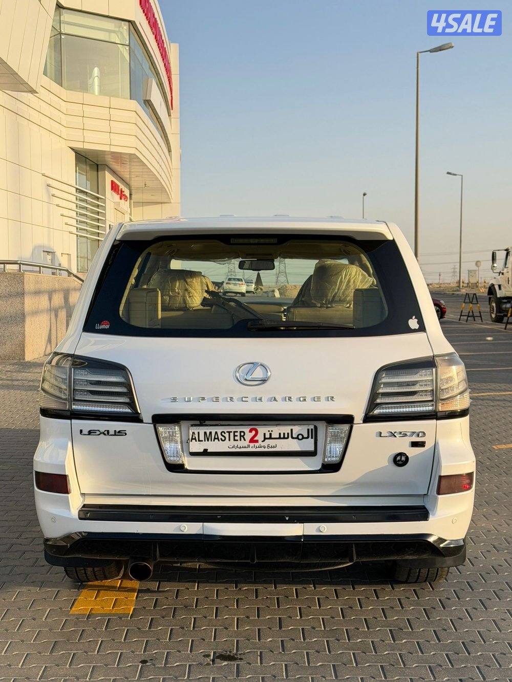 للبيع لكزس LX570 موديل 2012 صبغ الوكاله5