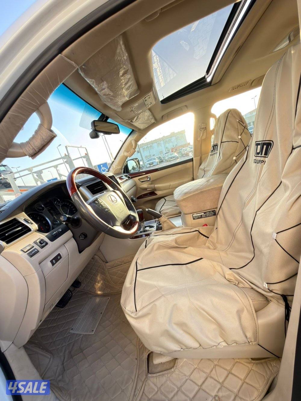 للبيع لكزس LX570 موديل 2012 صبغ الوكاله6