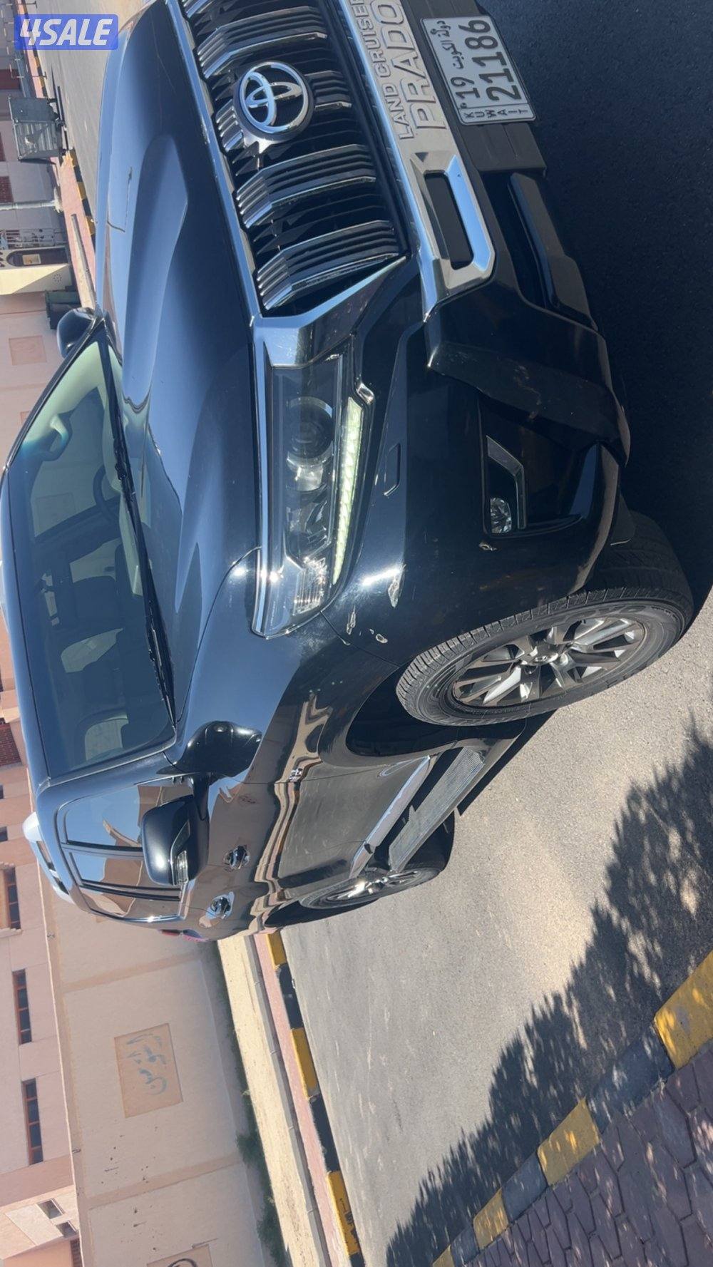 للبيع برادو موديل 2020 VX كامل الواصفات صبغ وكاله0