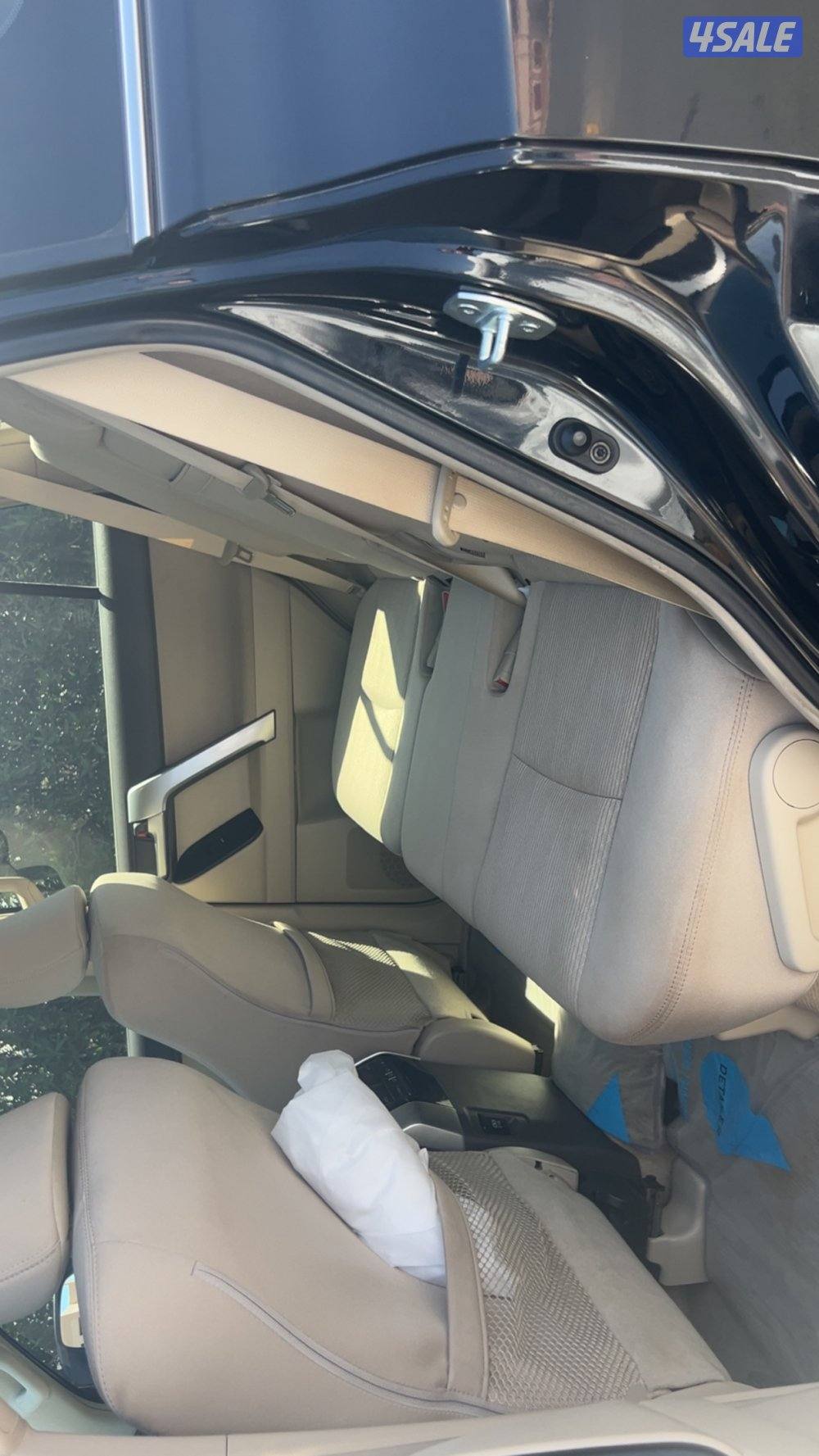 للبيع برادو موديل 2020 VX كامل الواصفات صبغ وكاله4