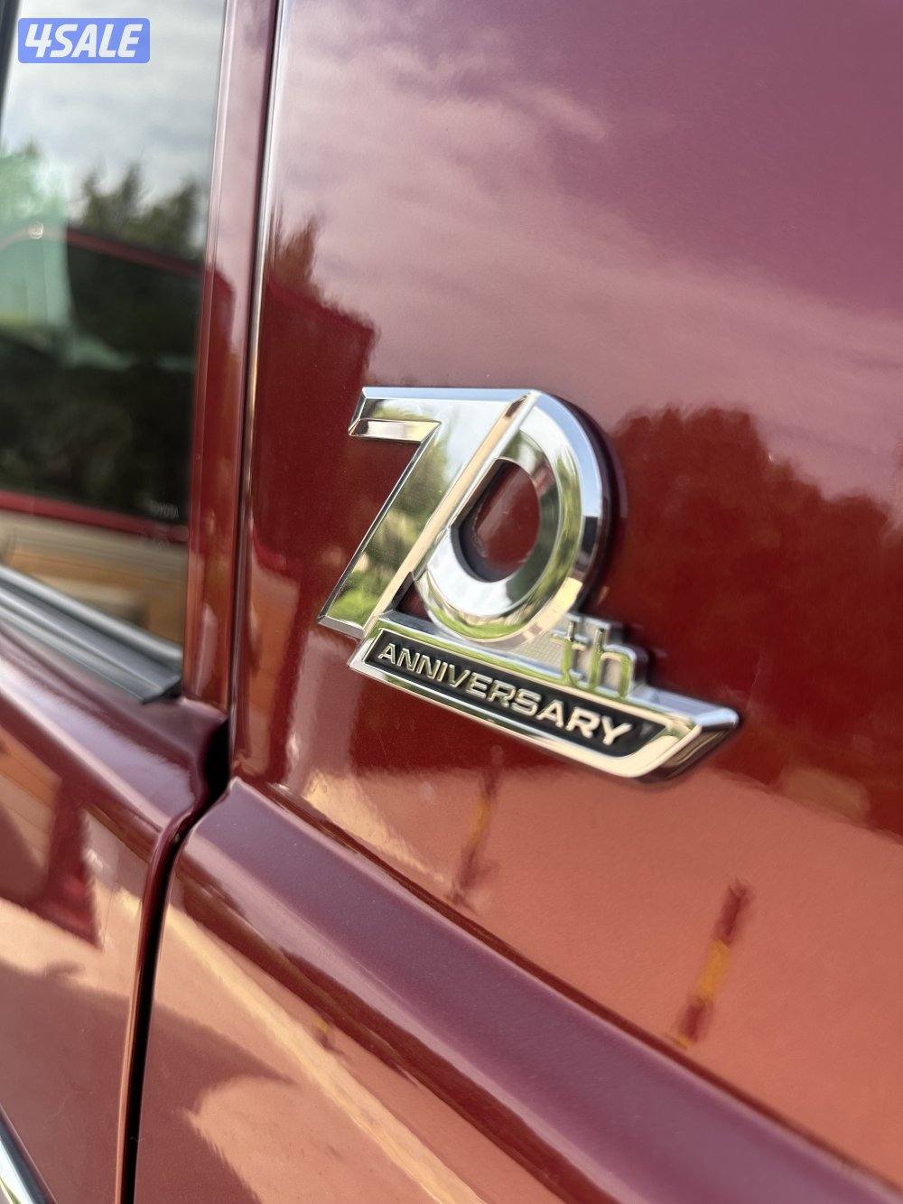 بيعه سريعه تويوتا نص عنابي ٢٠٢٢ نسخة ٧٠ عام4