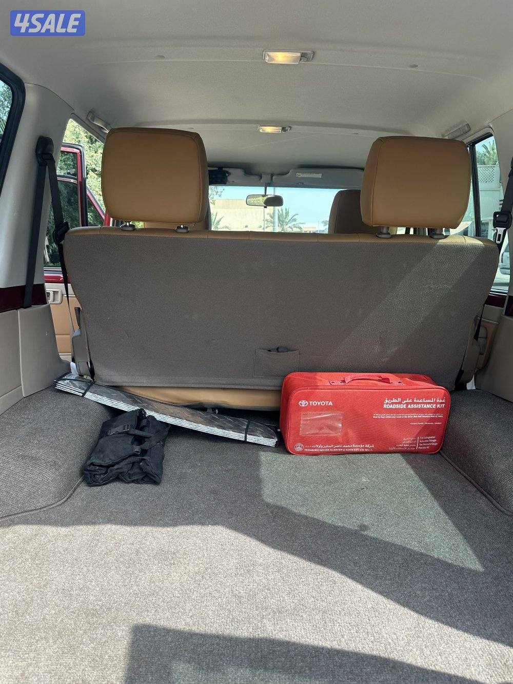 بيعه سريعه تويوتا نص عنابي ٢٠٢٢ نسخة ٧٠ عام6