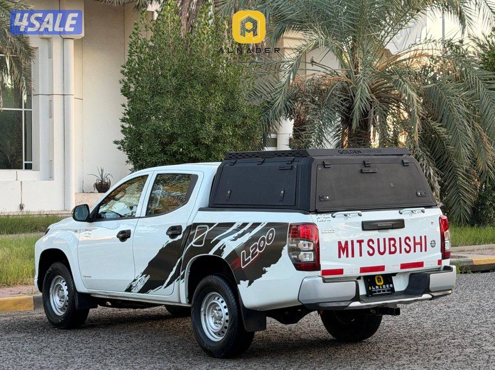 للبيع وانيت ميتسوبيشي L200 موديل 2020 وارد الملا5