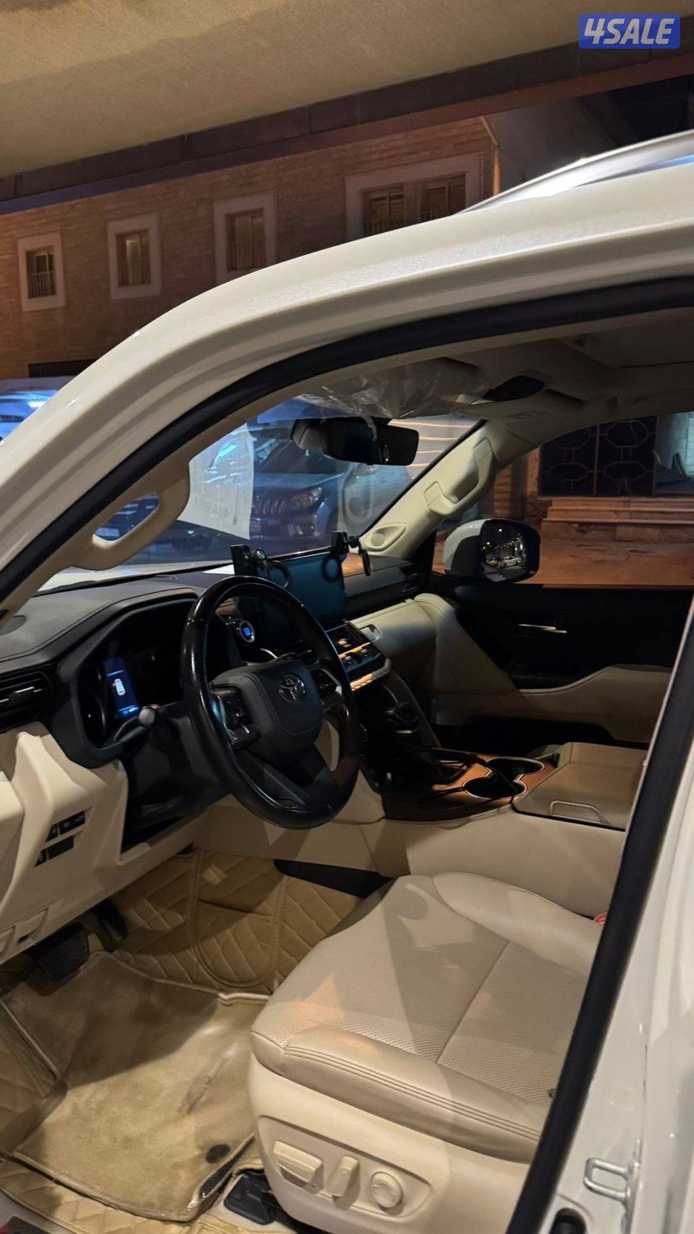 للبيع جيب لاند كروز GXR0