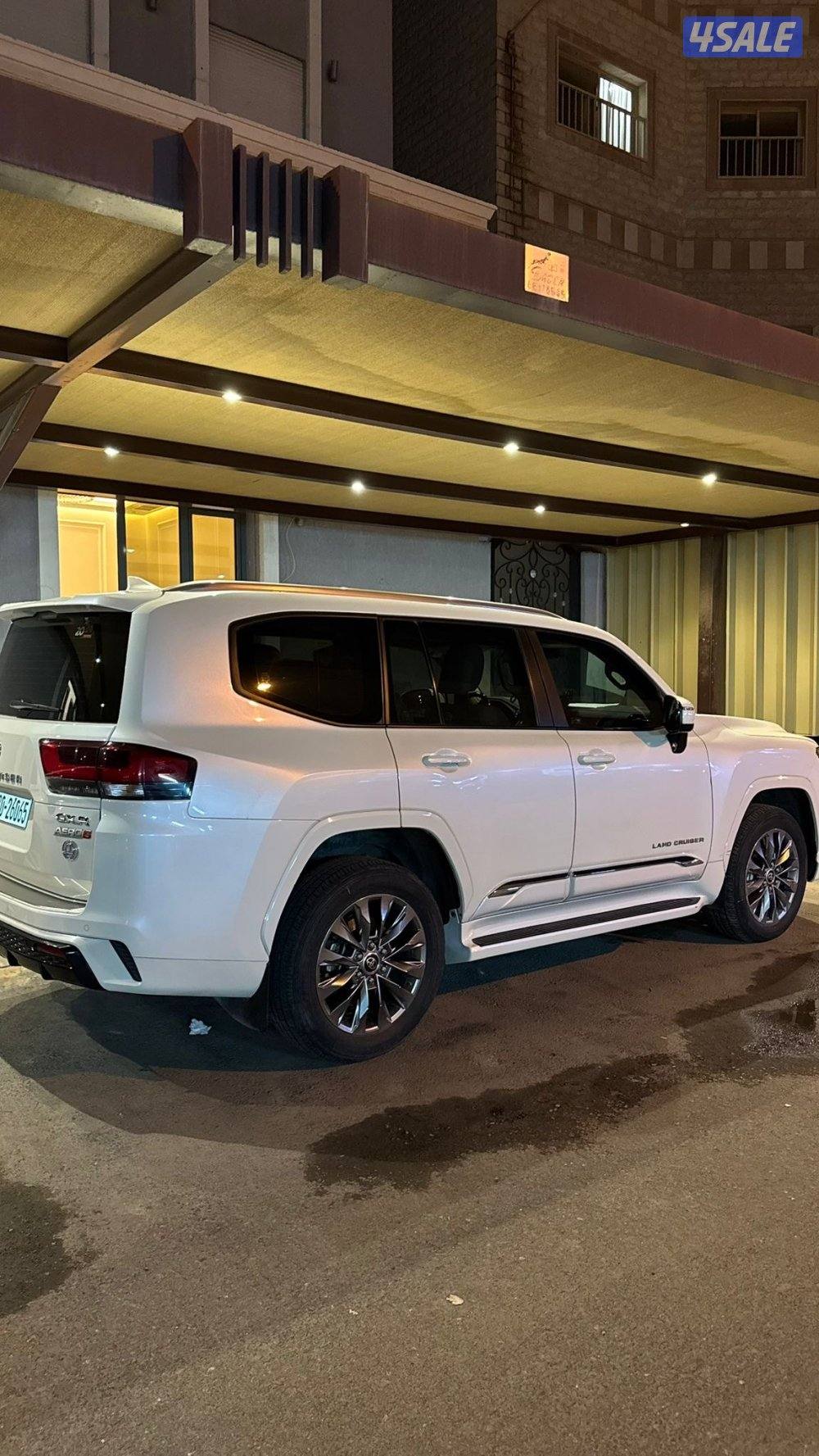 للبيع جيب لاند كروز GXR1