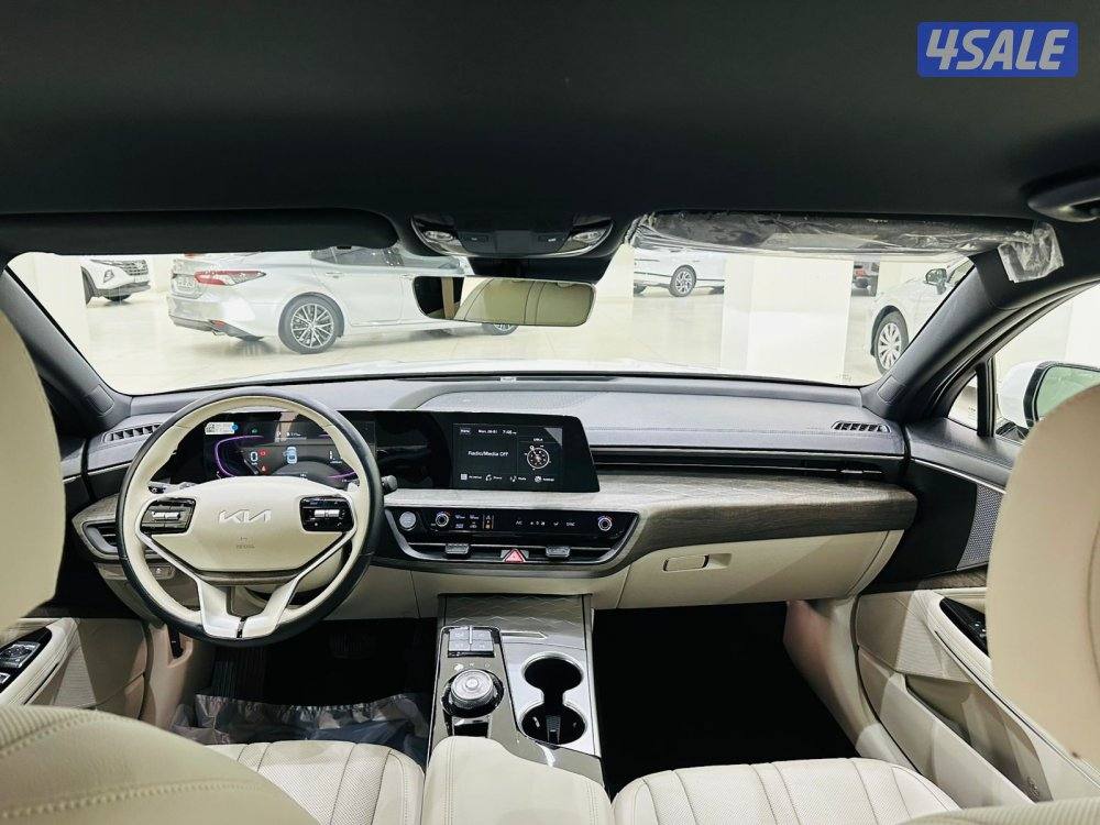 للبيع كـيــــا  3.5  K8 موديل 20246