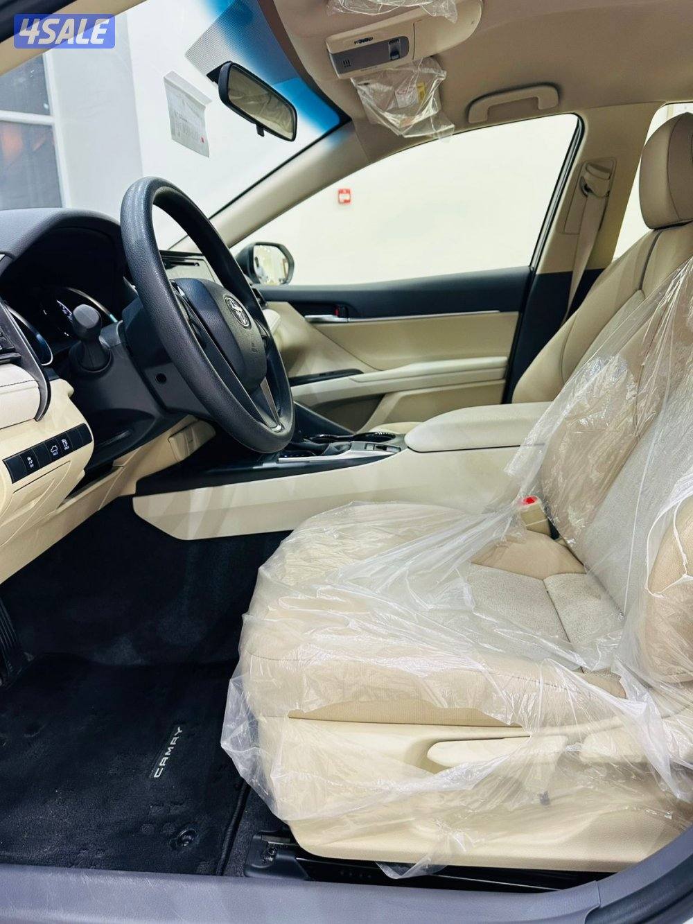 للبيع تويوتا كامري LE  2.5موديل 20244