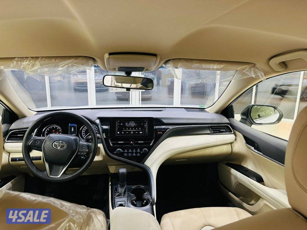 للبيع تويوتا كامري LE  2.5موديل 20246