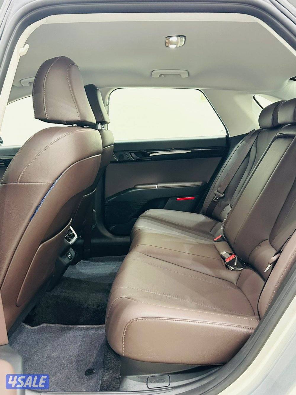 للبيع هيونداي ازيرا 6 سلندر موديل 20266