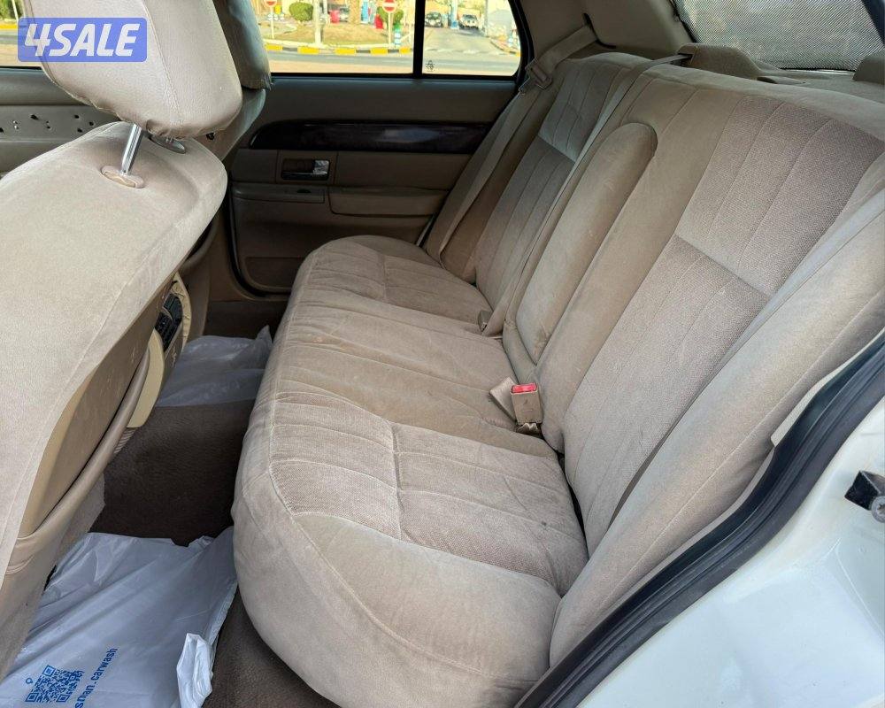 بحالة ممتازة جدا فورد ميركوري قراند ماركيز 2005 محركات نظيفة مكيف بارد11