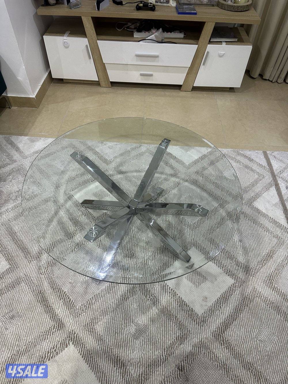 اثاث للبيع السعر بس رقم تواصل و ما يصير خاطرك الى طيب2