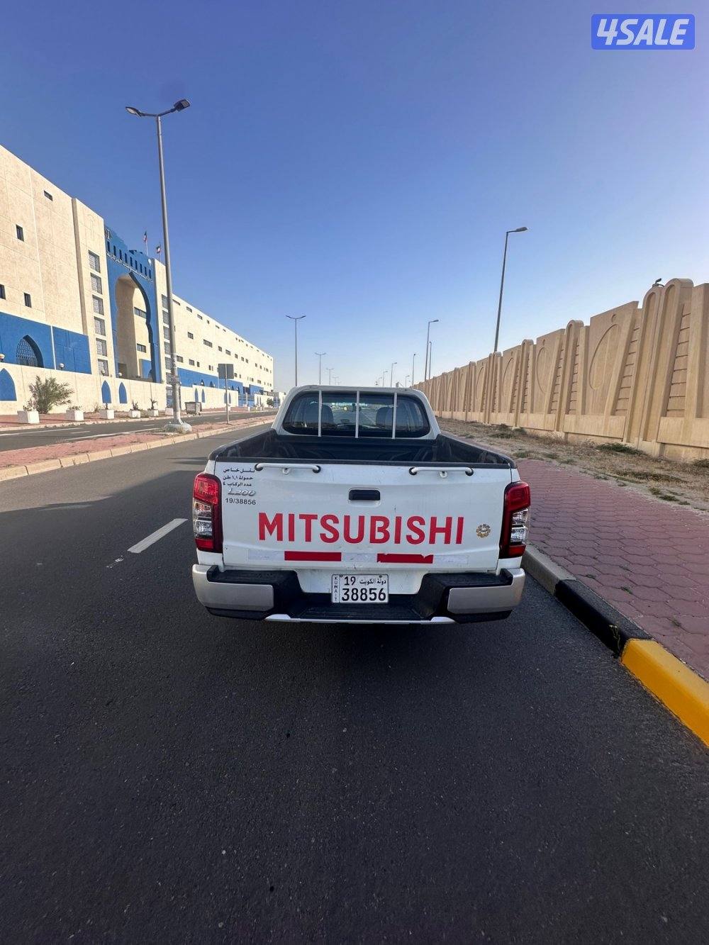 🚘 وانيت L200 موديل 2022 عداد 140 km8