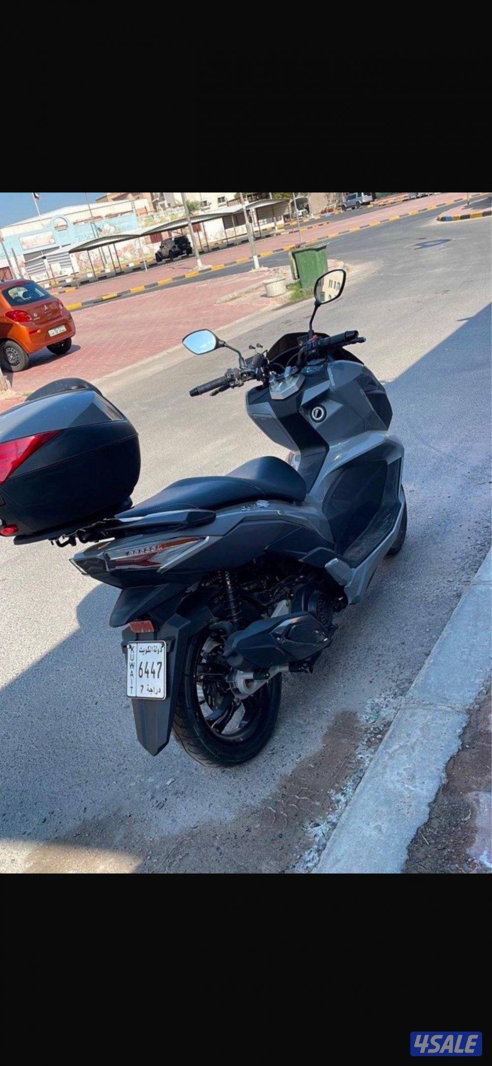 للبيع سيكل Sym0