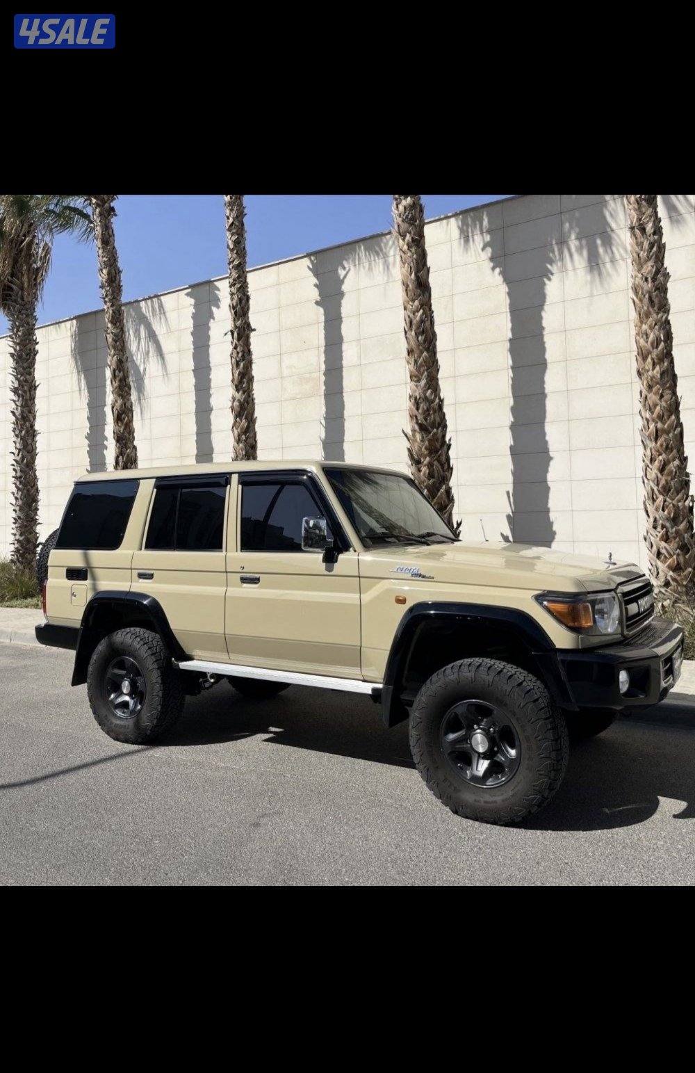 Toyota lc76 تويوتا لاندكروزر نص0