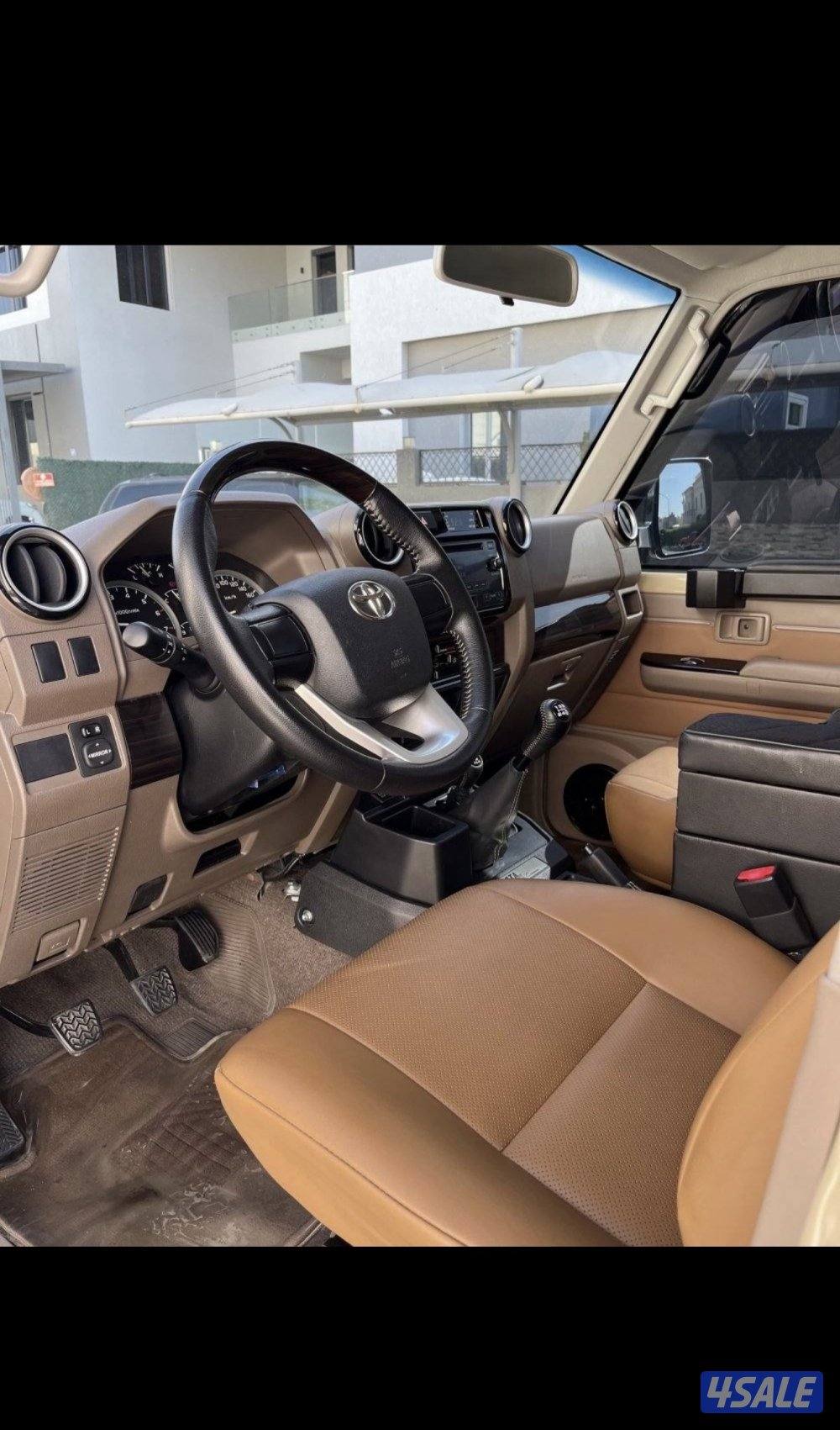 Toyota lc76 تويوتا لاندكروزر نص1