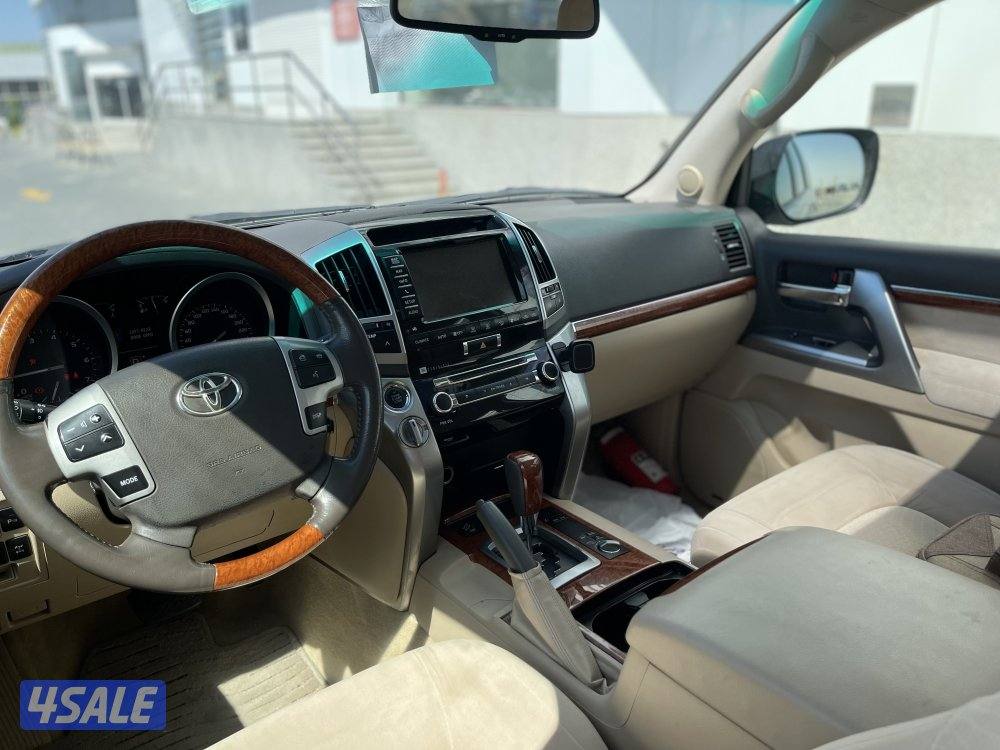 لاند كروز VXR وارد قطر صبغ الوكاله شرط الفحص5