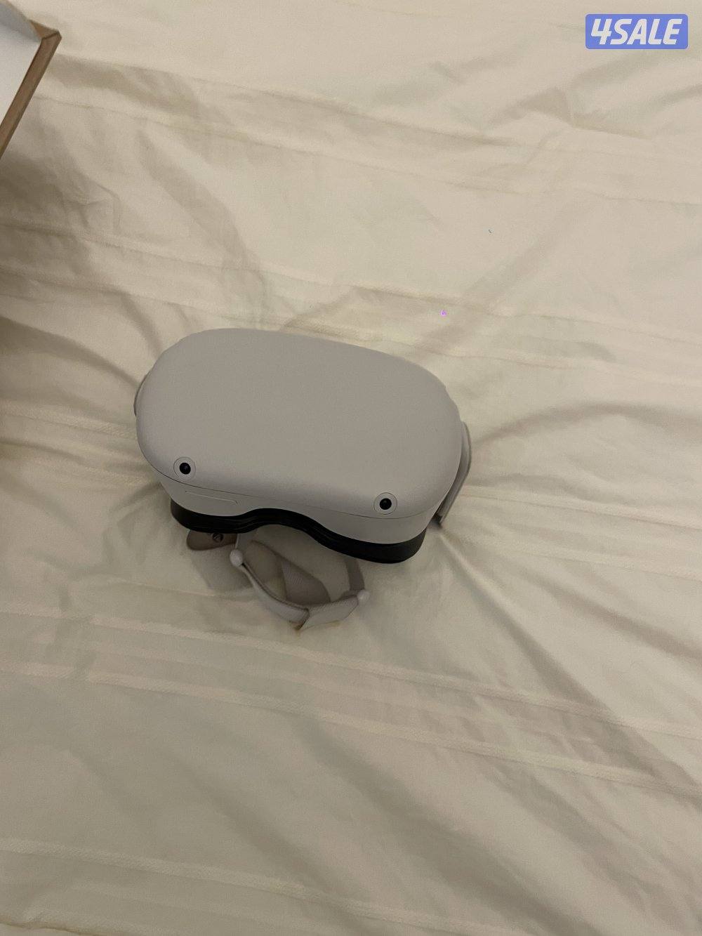 للبيع VR2 نظيف وشغال وفيه 120 لعبة1