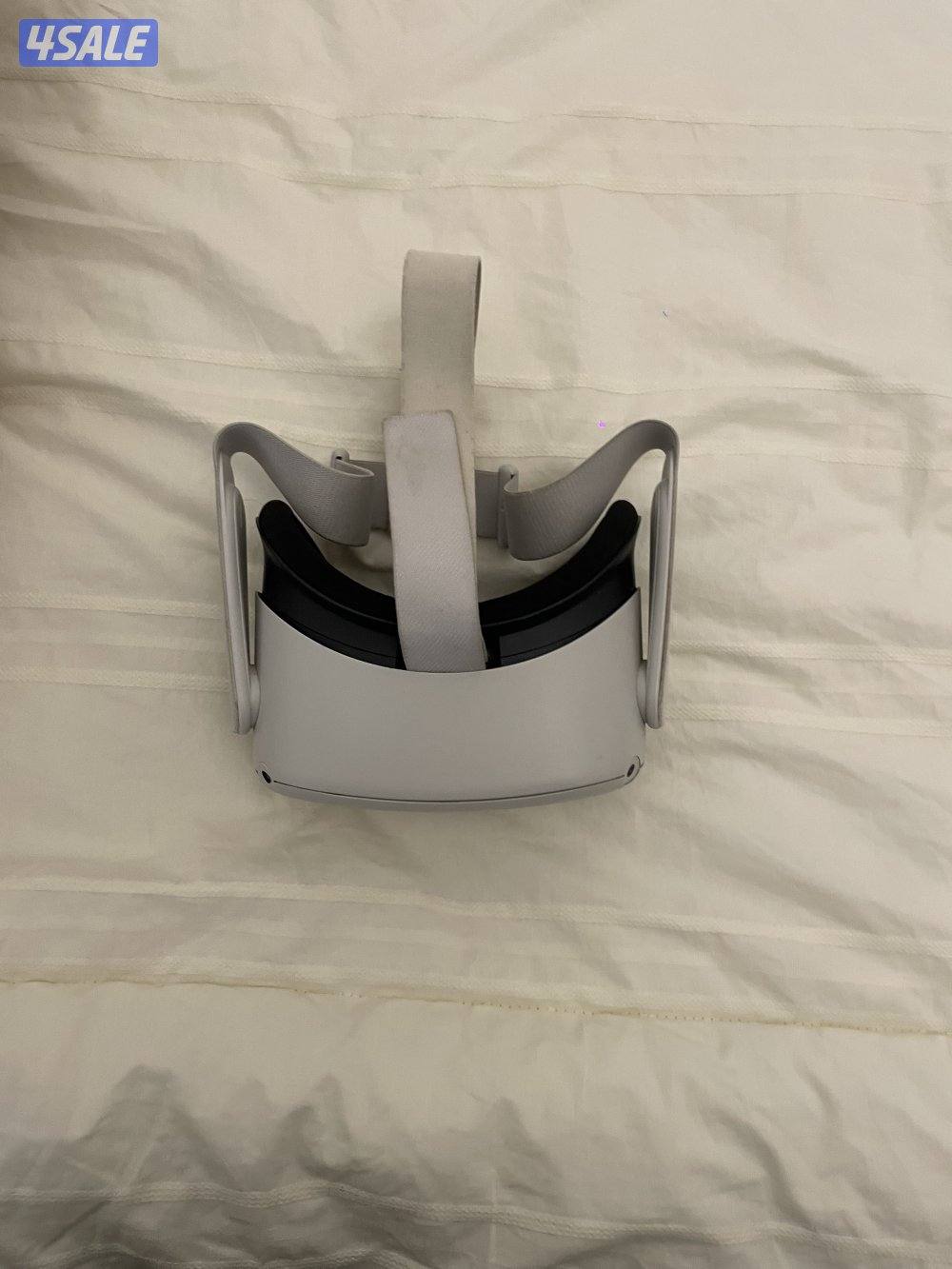 للبيع VR2 نظيف وشغال وفيه 120 لعبة2