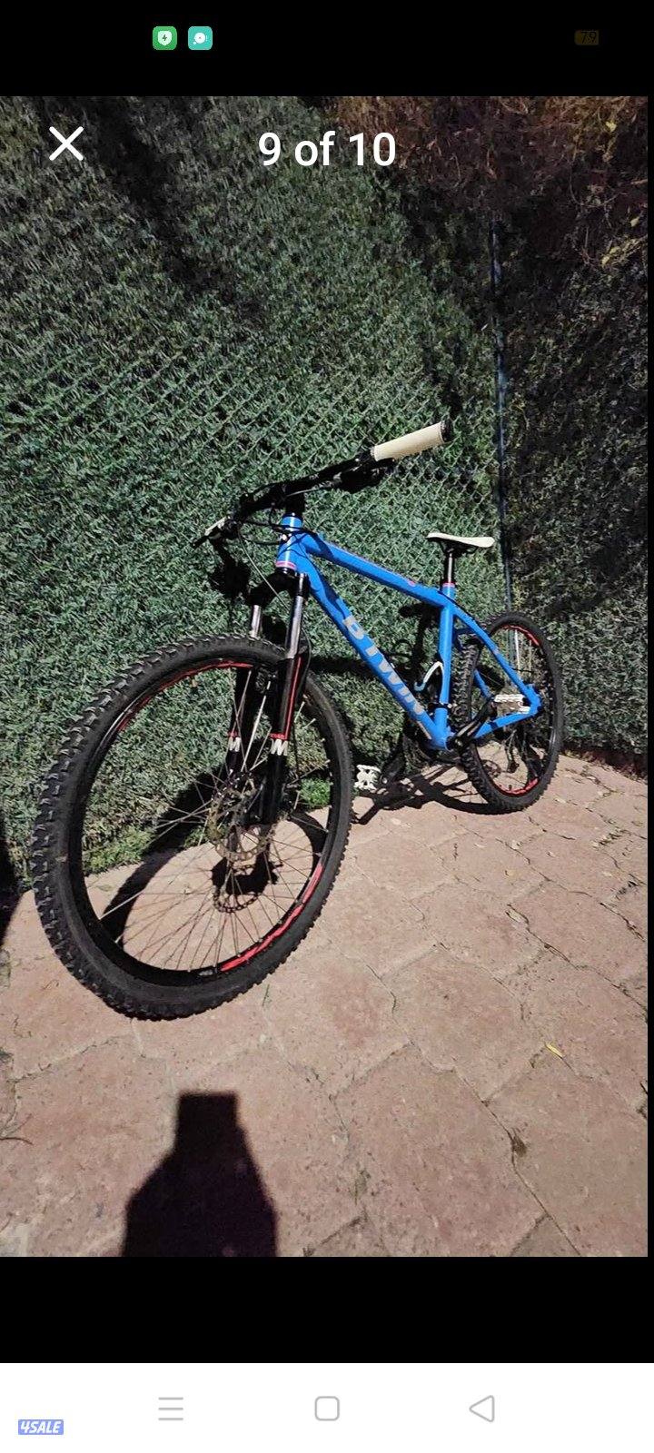 B-twin Rock rider 500 series cycle1