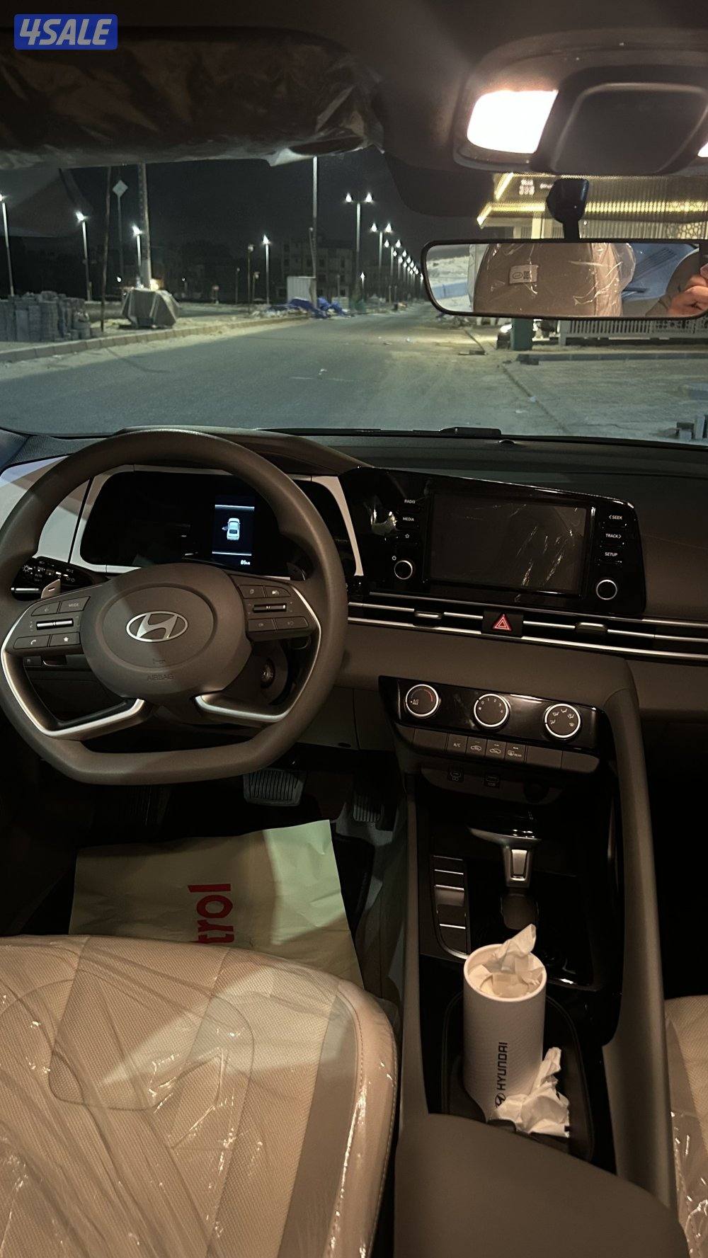 هيونداي النترا اصفار2