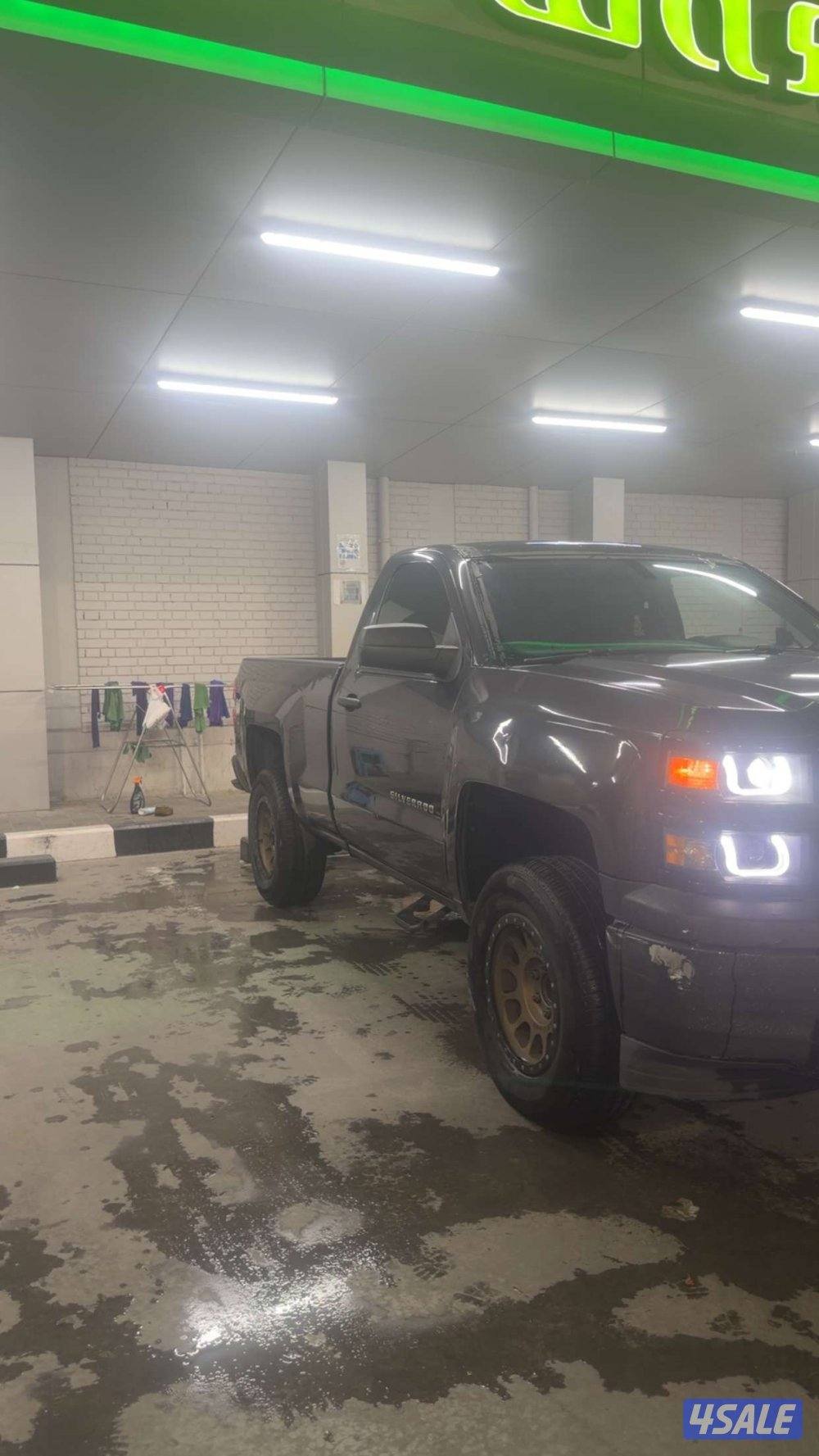 للبيع سلفرادو موديل 2015 ماشي 245 شرط الفحص قير مكينة شاصي2