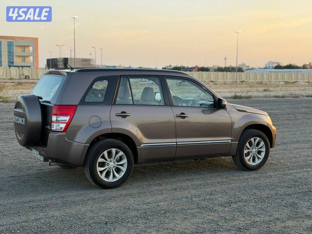 جراند فيتاره بحالة المصنع كالجديد10