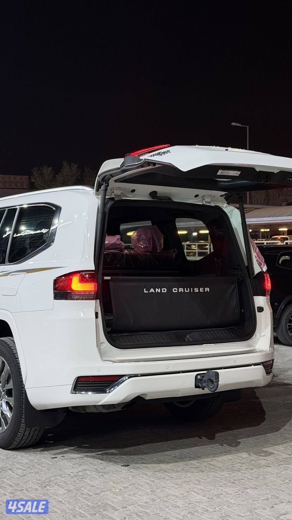 VX.R 2024 ابيض ثلجي3