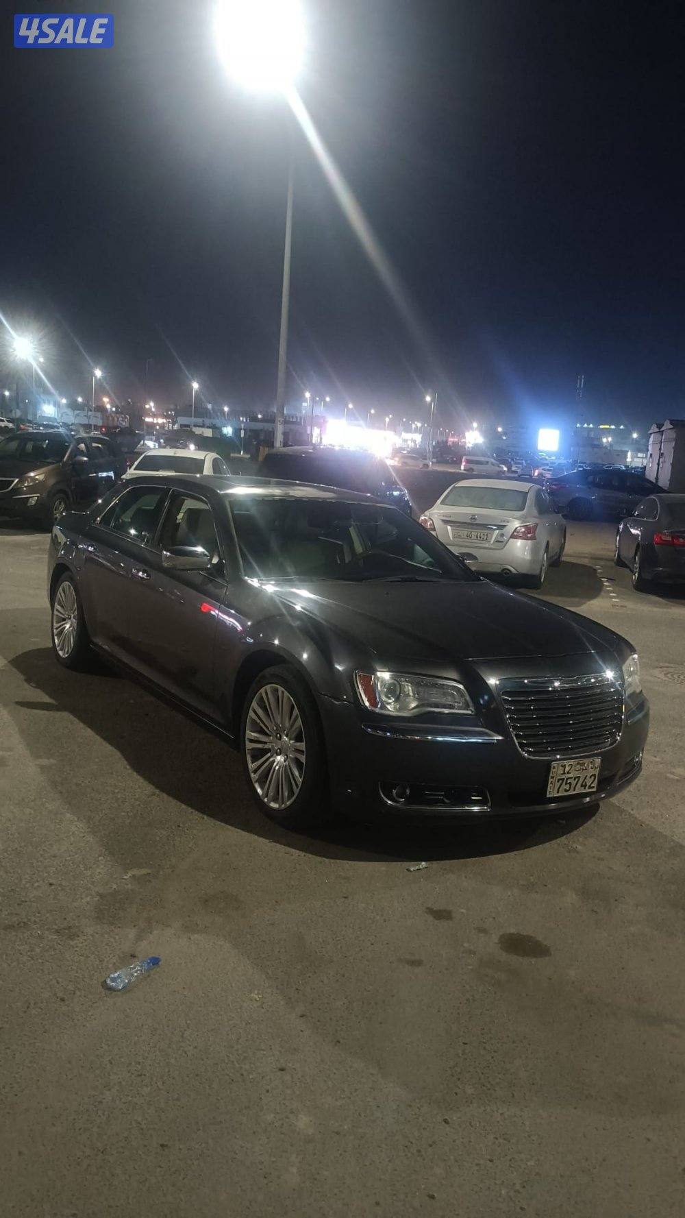 كرايزلر 2014 عداد 133  /6سلندر/كامل المواصفات فتحه بنوراما3