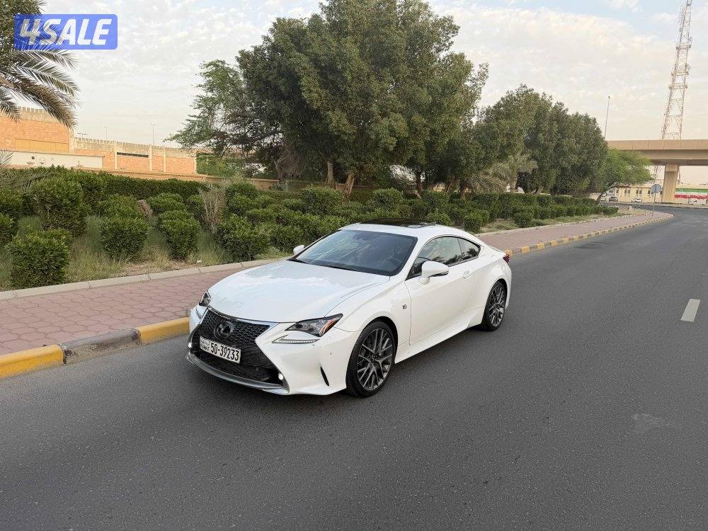 لكزس RC350 F Sport ماشي 100 صبغ الوكاله بحالة الوكالة0