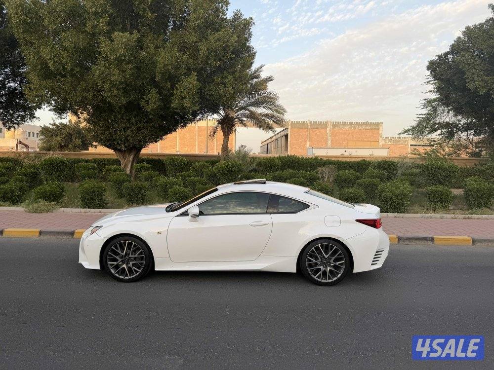 لكزس RC350 F Sport ماشي 100 صبغ الوكاله بحالة الوكالة6