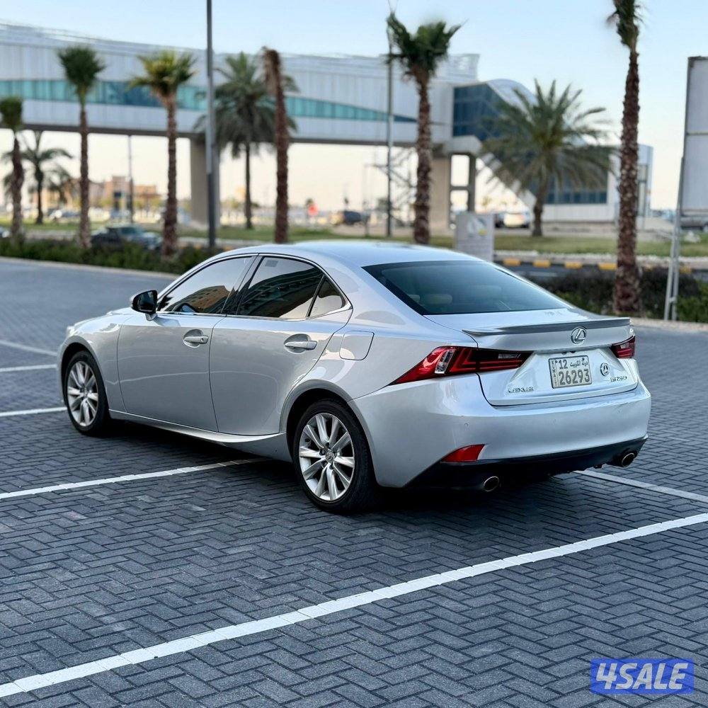 لكزس is  شرط الفحص1