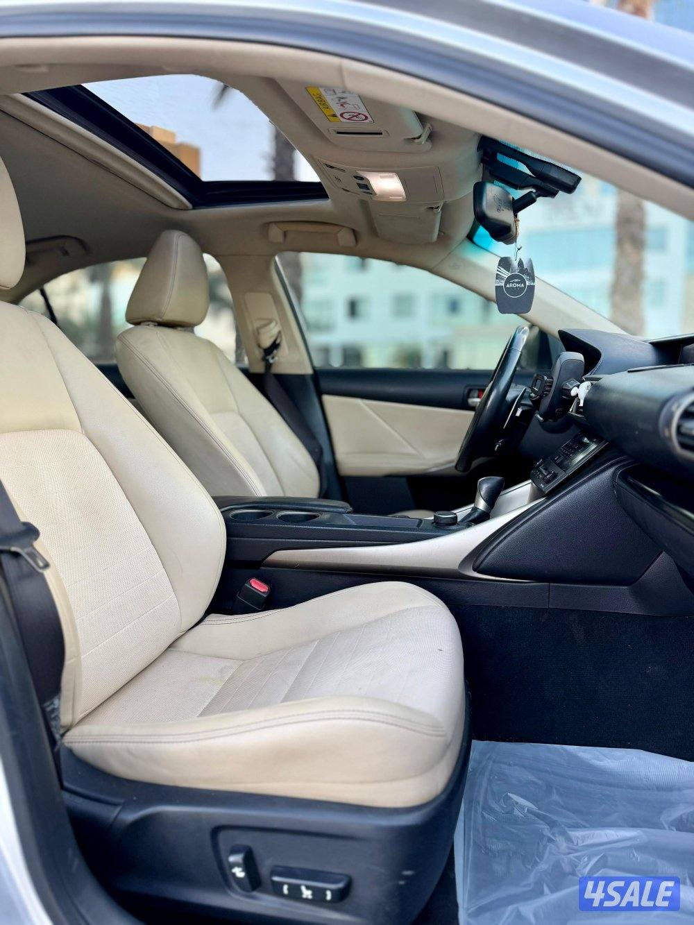 لكزس is  شرط الفحص13