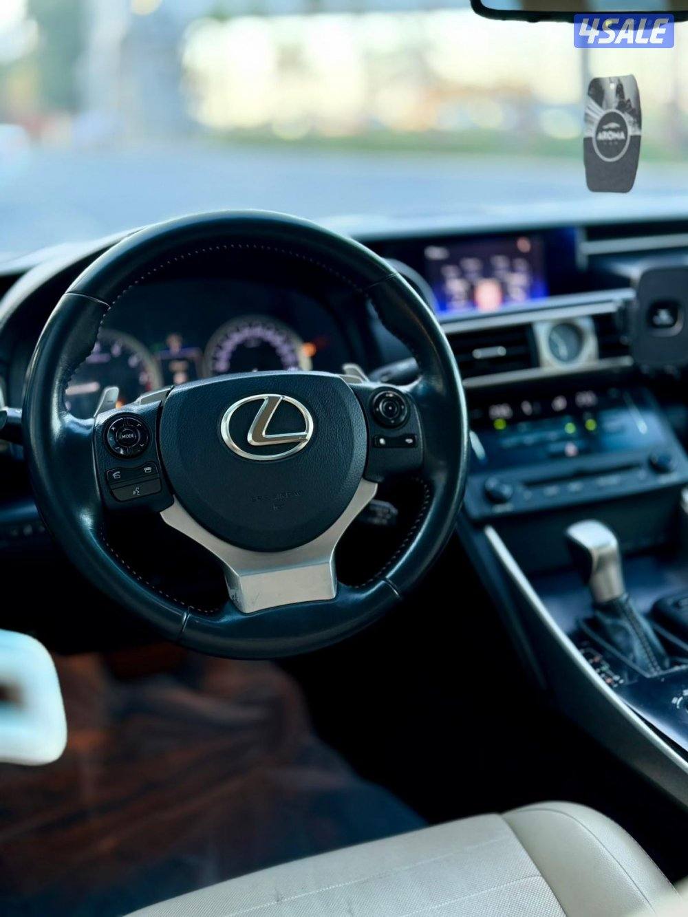 لكزس is  شرط الفحص14