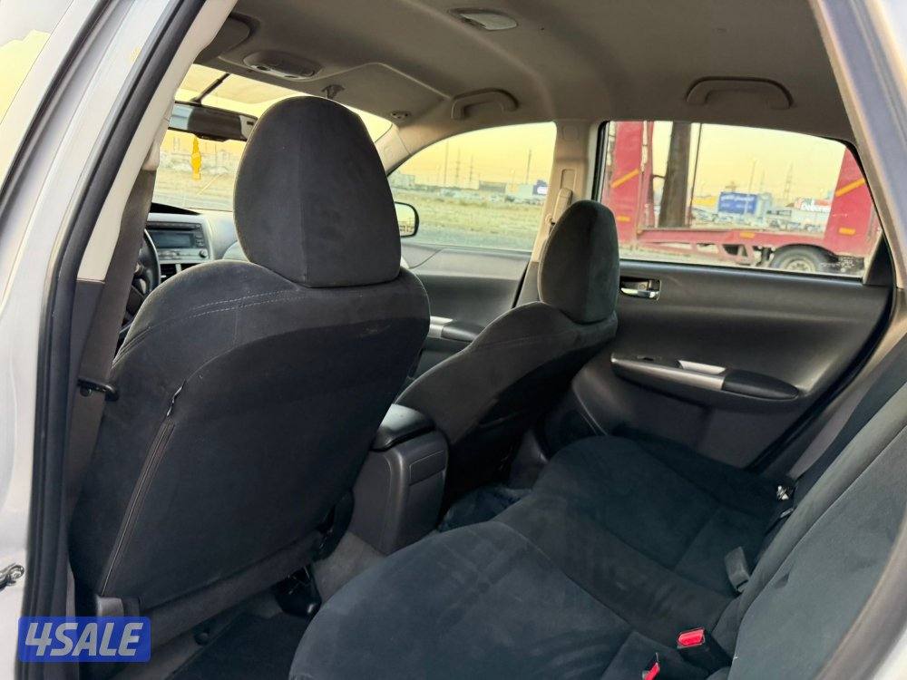 سوبارو امبريزا عداد 122 فقط6