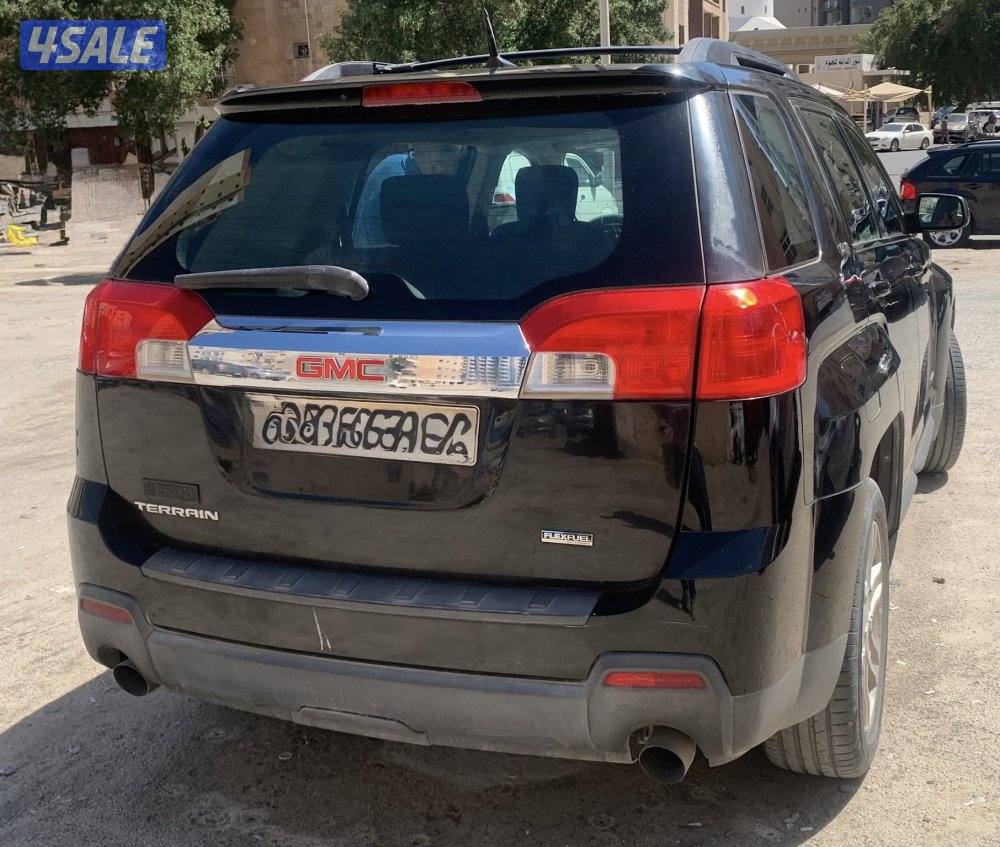 GMC terrain 2011 model 170k km renewed till December 20262