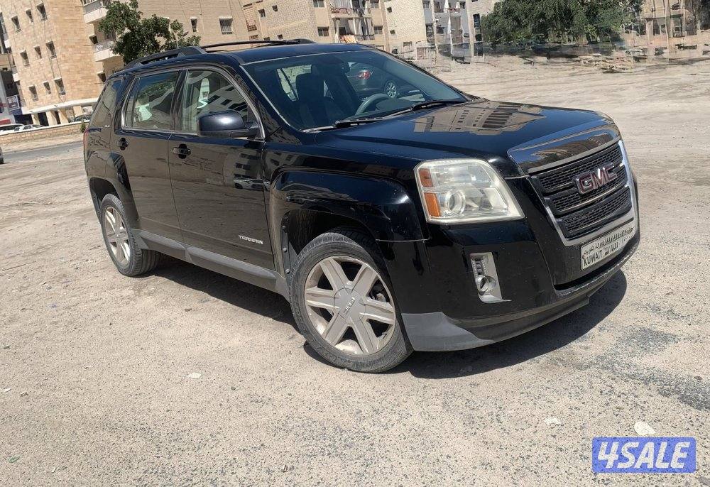 GMC terrain 2011 model 170k km renewed till December 20263