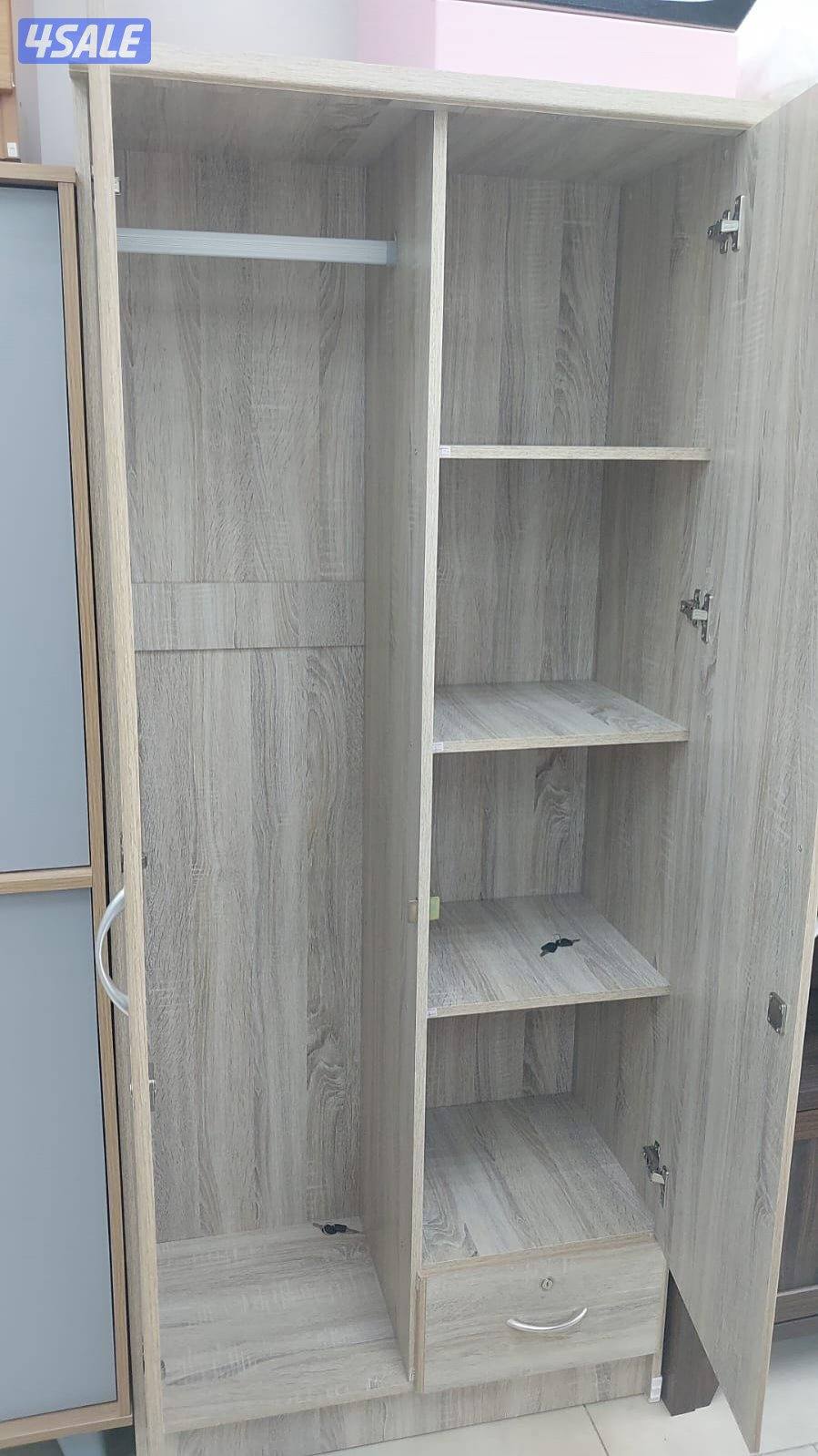 كبتات للبيع ٢ باب ارفف وعلاقة جديد بسعر ٤٥4