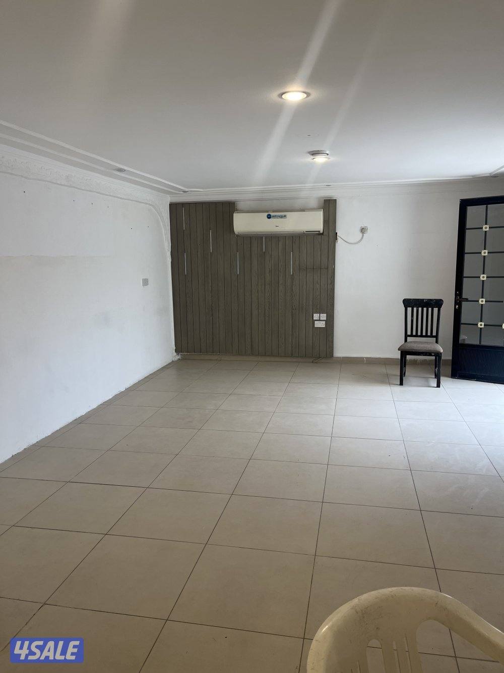 بيان قطعه ٩ موقف خاص ، قريب علي محطه البانزين ، جمعيه ، شارع الرئيسي0