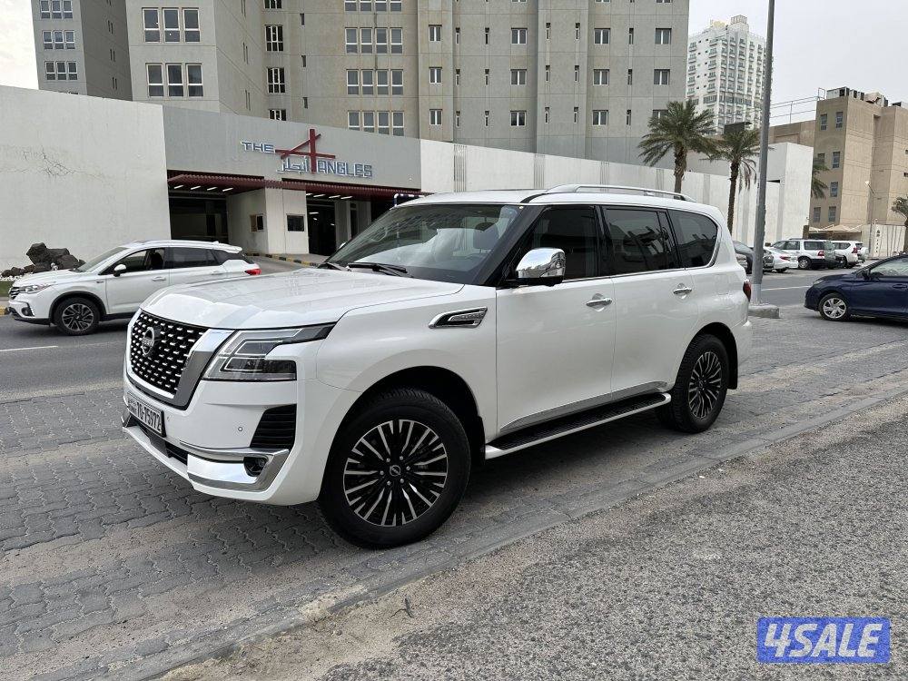 Nissan Patrol 4.0 SE Platinum City 2023 – Like New – For Sale0