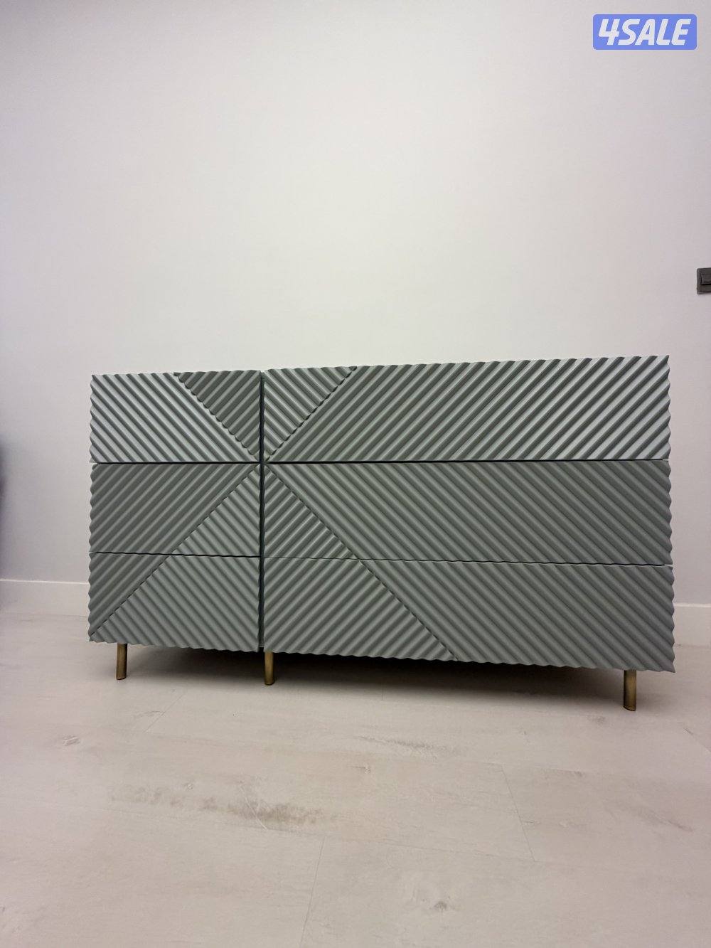 Console table WEST ELM0